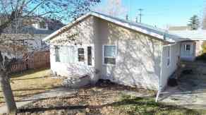 Detached Hanna homes