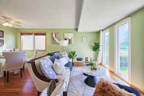 Detached Shawnessy homes