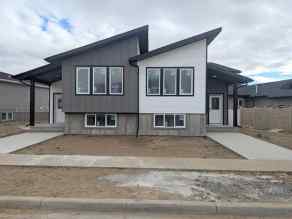 Semi Detached (Half Duplex) Southlands homes