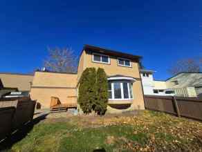 Semi Detached (Half Duplex) Fonda homes