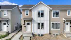 Row/Townhouse Blackfalds homes