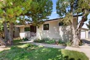 Detached Crestwood-Norwood homes