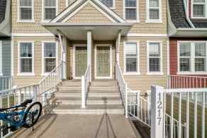 Row/Townhouse Auburn Bay homes