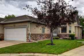 Semi Detached (Half Duplex) McKenzie Lake homes