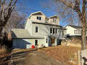 Detached Peace River homes