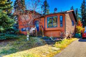 Detached Canmore homes