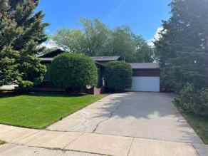 Detached Lloydminster homes