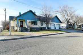 Detached Fort Macleod homes