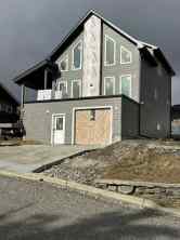 Detached Coleman homes