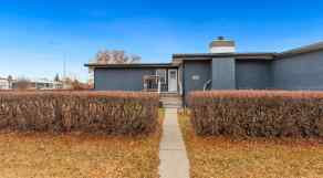 Detached Olds homes