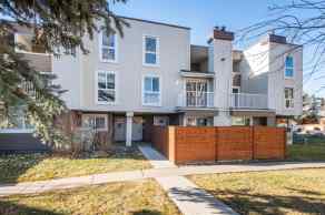 Row/Townhouse Calgary homes