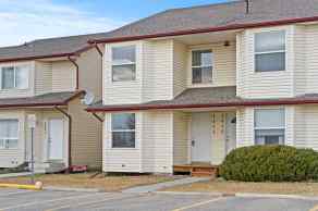 Row/Townhouse Eagleview Estates homes