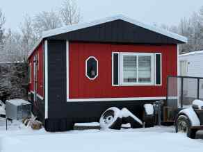 Detached Swan Hills homes