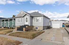 Detached Medicine Hat homes