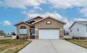 Detached Raymond homes