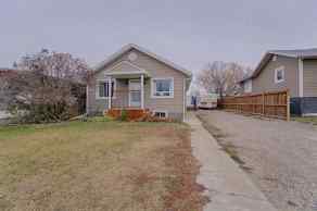 Detached Vauxhall homes