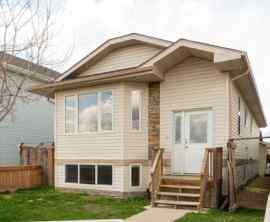 Detached Fort McMurray homes