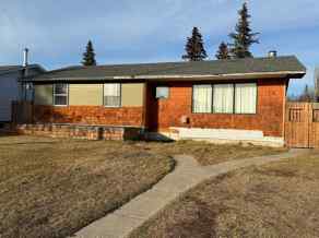 Detached Whitecourt homes