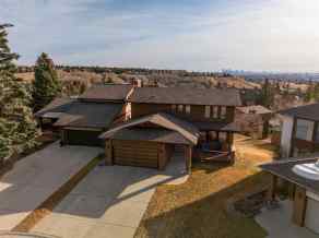 Detached Edgemont homes