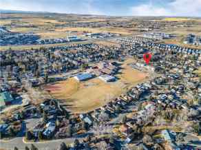 Apartment Tower Hill homes