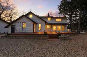 Detached Rural Foothills County homes