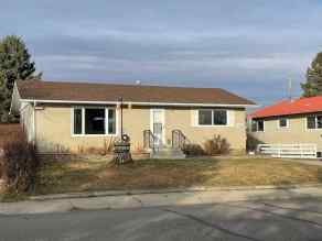 Detached Claresholm homes
