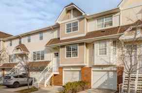 Row/Townhouse Lynx Meadows homes