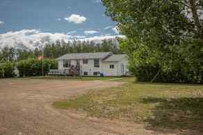Detached Rural Mackenzie County homes