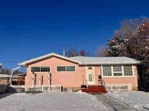 Detached Fairview homes