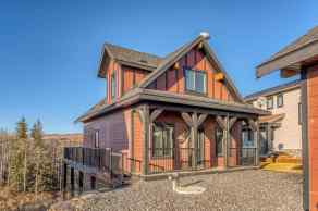 Detached Cottage Club at Ghost Lake homes