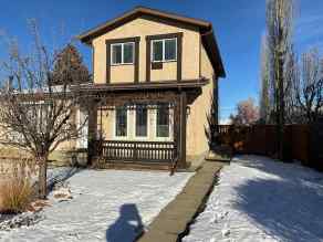 Semi Detached (Half Duplex) Red Deer homes