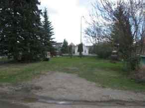Just listed  homes for sale new 5328 4 AVE   in  Edson