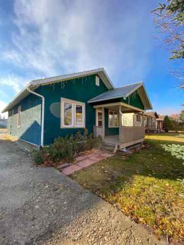 NONE real estate 117 1st Ave SE   in NONE Falher