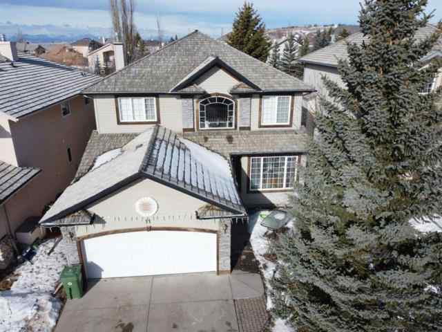 11 Gleneagles Green  in GlenEagles Cochrane MLS&reg; #A1075101