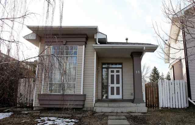 Martindale real estate 18 Martinridge Way NE in Martindale Calgary