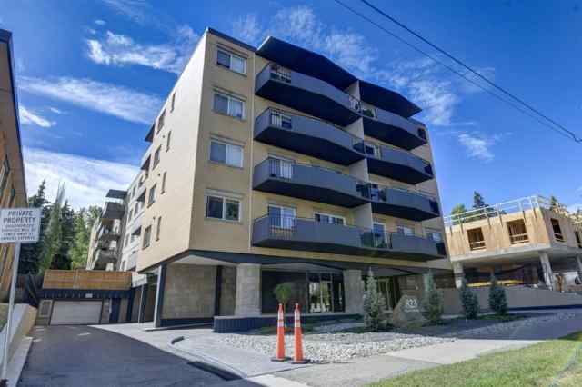 404, 823 Royal Avenue SW in  Calgary MLS® #A2033097