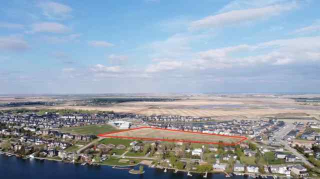 1080 E Lakeview Road  in Kinniburgh Chestermere MLS® #A2047321