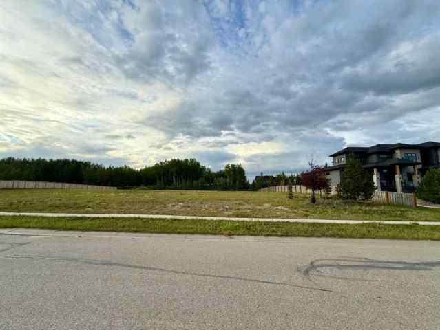Taylor Estates real estate 7946 Willow Grove Way  in Taylor Estates Rural Grande Prairie No. 1, County of