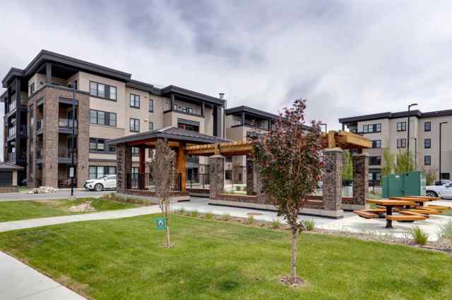 1209, 80 Greenbriar Place NW in  Calgary MLS® #A2052988