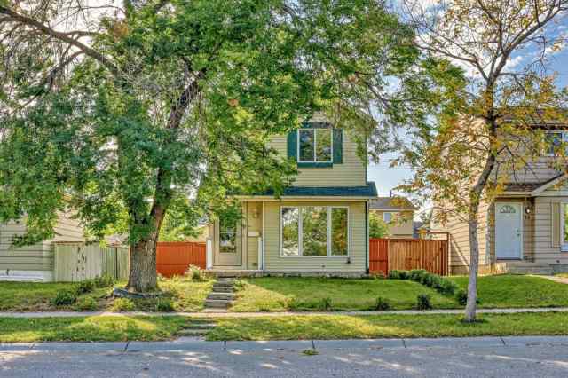 31 Erin Woods Drive  in  Calgary MLS® #A2082862