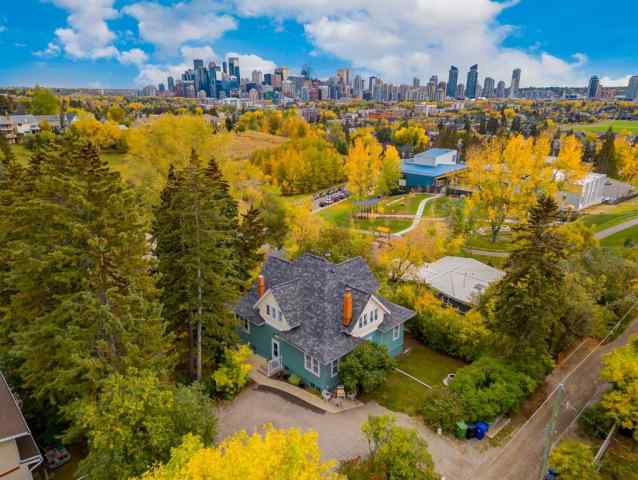 1221 17A Street NW in Hounsfield Heights/Briar Hill Calgary MLS® #A2090503
