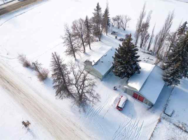 West End real estate 603 11 Street W in West End Brooks