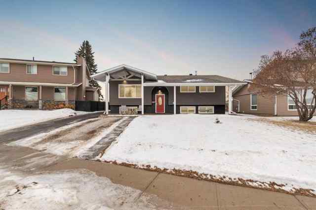 Beacon Hill real estate 137 Beaufort Crescent  in Beacon Hill Fort McMurray