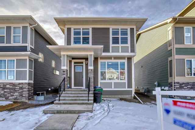 333 Midgrove Link SW in Midtown Airdrie