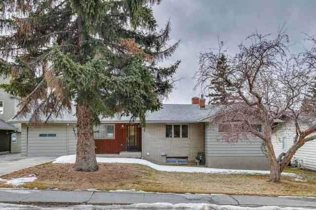1731 12 Avenue NW in Hounsfield Heights/Briar Hill Calgary MLS® #A2113926