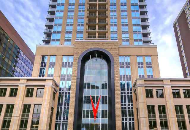 3504, 930 6 Avenue SW in Downtown Commercial Core Calgary