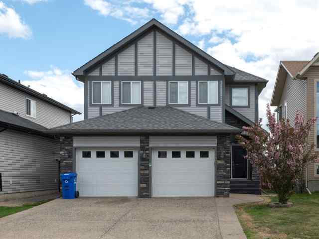 201 Chestnut Way  in Timberlea Fort McMurray MLS® #A2118309