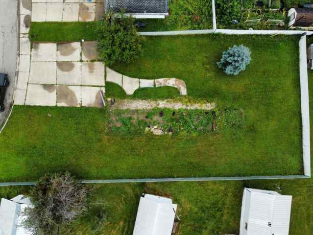 NONE real estate 509 3 AVE Avenue  in NONE Fox Creek