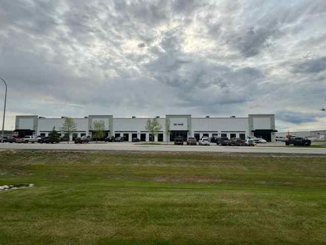  T8X 5A1 Clairmont