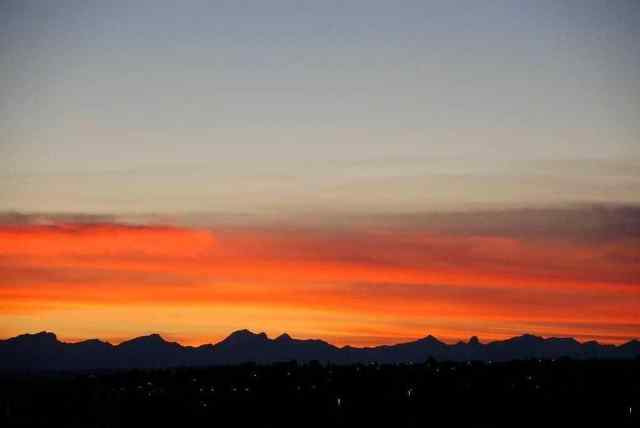 Dalhousie real estate 913, 4944 Dalton Drive NW in Dalhousie Calgary